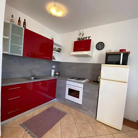 Emi Apartment