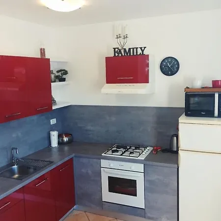 Emi Apartment